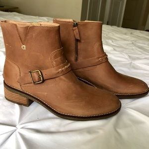 New Sperry Seaport Storm Short Shackle booties